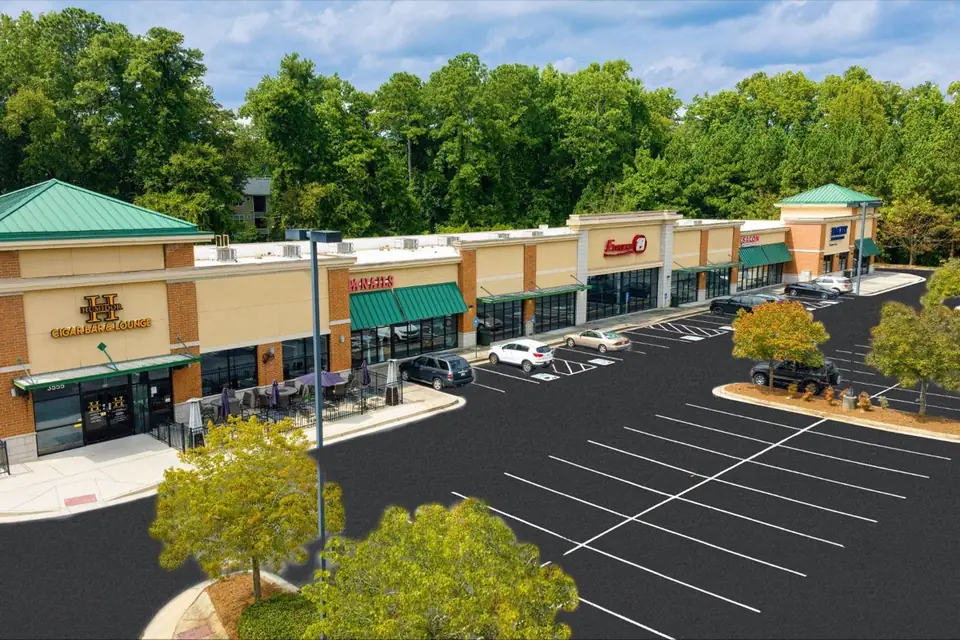 Centerville Crossing retail strip, Snellville, Georgia.